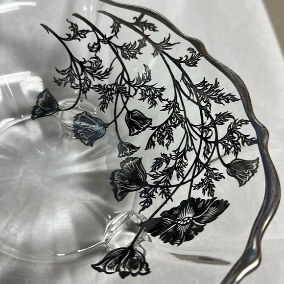 Glass painted candy dish with legs and silver around the rim. Approximately 6” - Picture 7 of 7